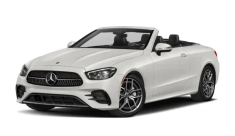 Location de Mercedes-Benz E200 Cabrio (Automatique, 2.0 L Essence) à Malaga