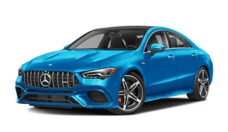Location de Mercedes-AMG CLA 45 (Automatique, 2.1 L Essence) à Alicante