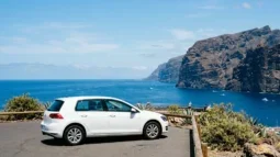 Location de voiture pas chère à Tenerife : Comment obtenir la meilleure offre sans les astuces de comptoir