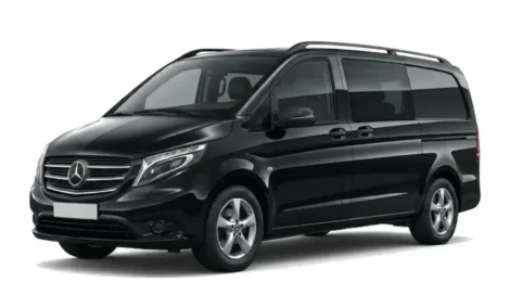 Location de Mercedes-Benz Vito (Automatique, 2.0 L Essence) à Tenerife