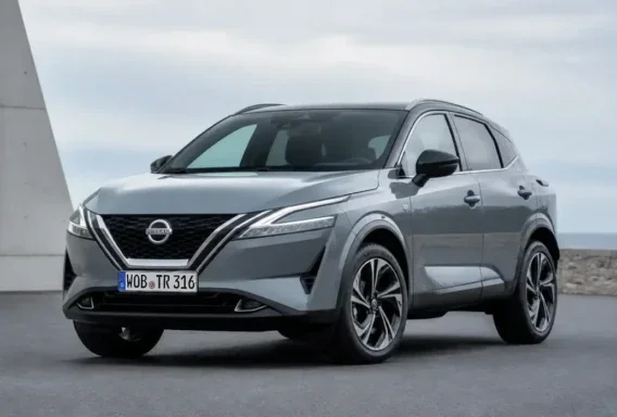 Nissan Qashqai (Automatique, 1.3 L, 5 places)