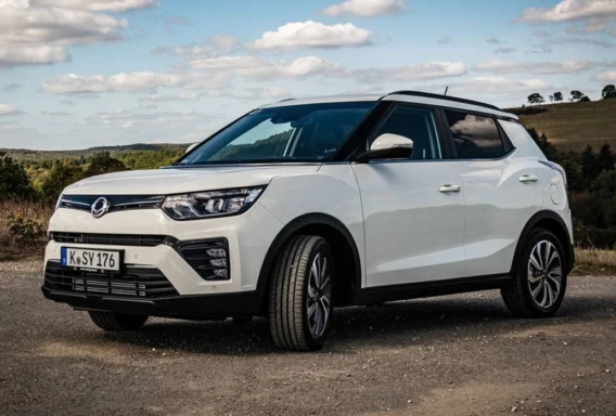 KGM Tivoli (Automatique, 1.5 L, 5 places)