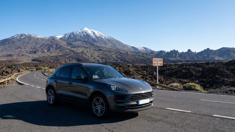 Essai de la Porsche Macan T à Tenerife : Un compte-rendu de première main