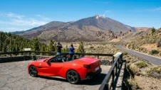 Location de Ferrari à Tenerife : Le coût et le déroulement de la journée
